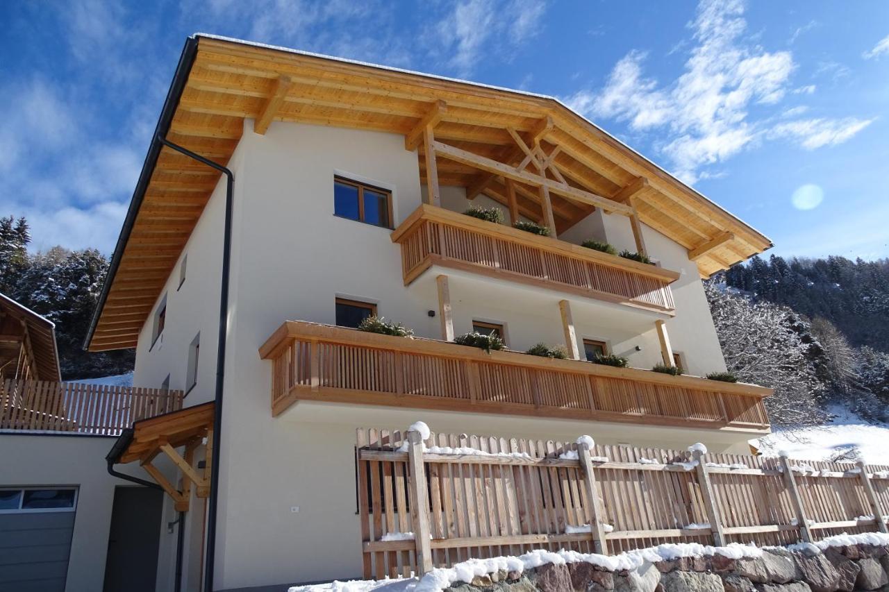 Schmalzlhof Apartment Siusi Luaran gambar